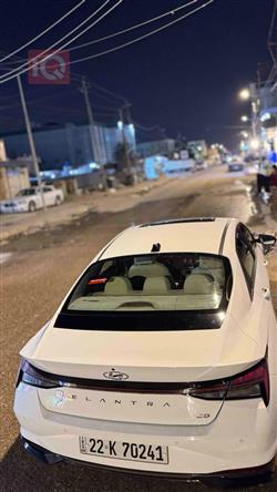 هیوندای ئەلەنترا